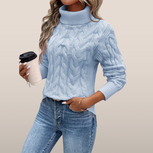 Sofie – Gebreide Coltrui met Kabelpatroon